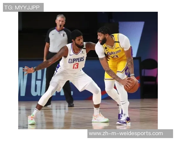 黄蜂队与湖人队激战正酣谁能在这场对决中笑到最后